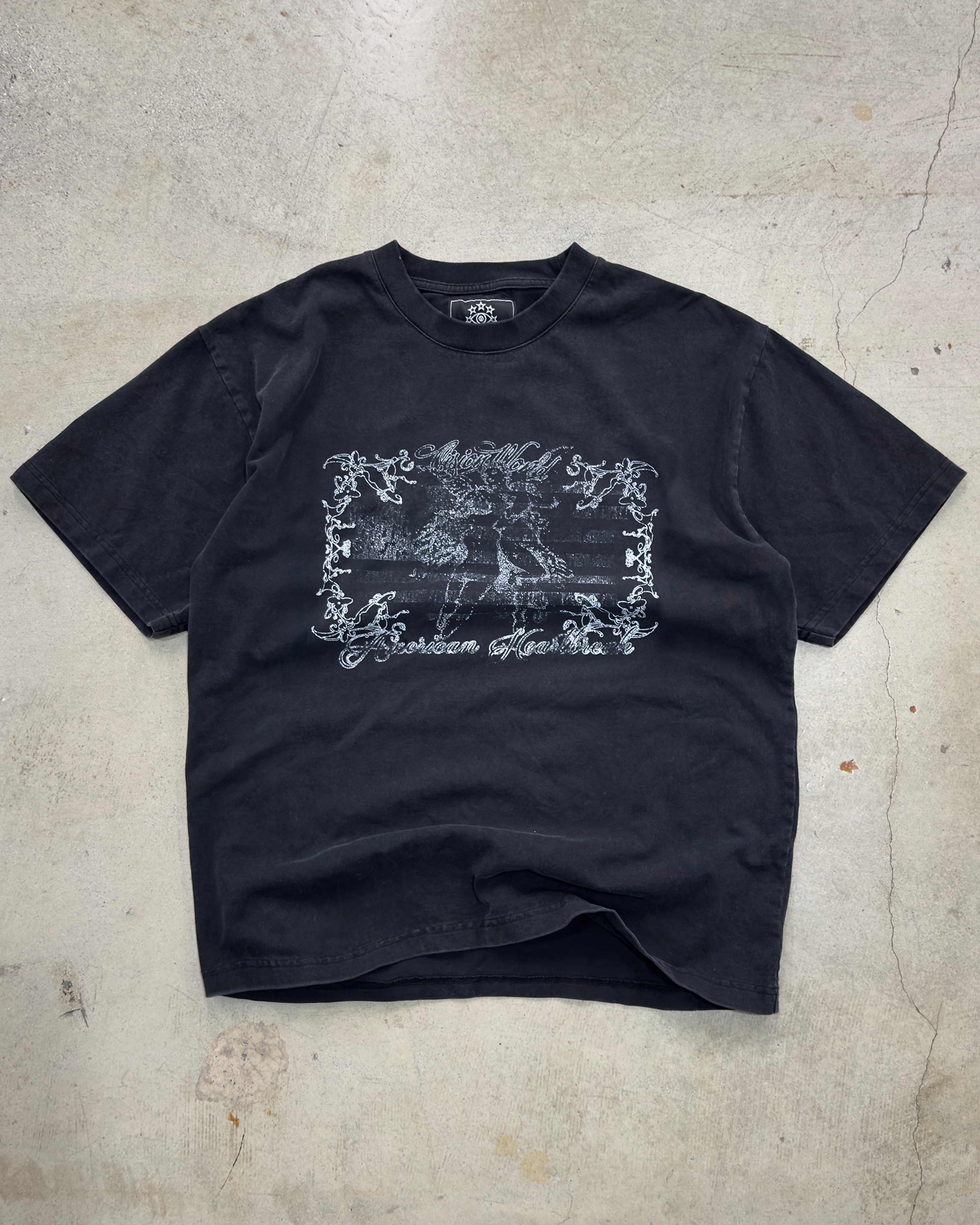 "AMERICAN HEARTBREAK" T-SHIRT