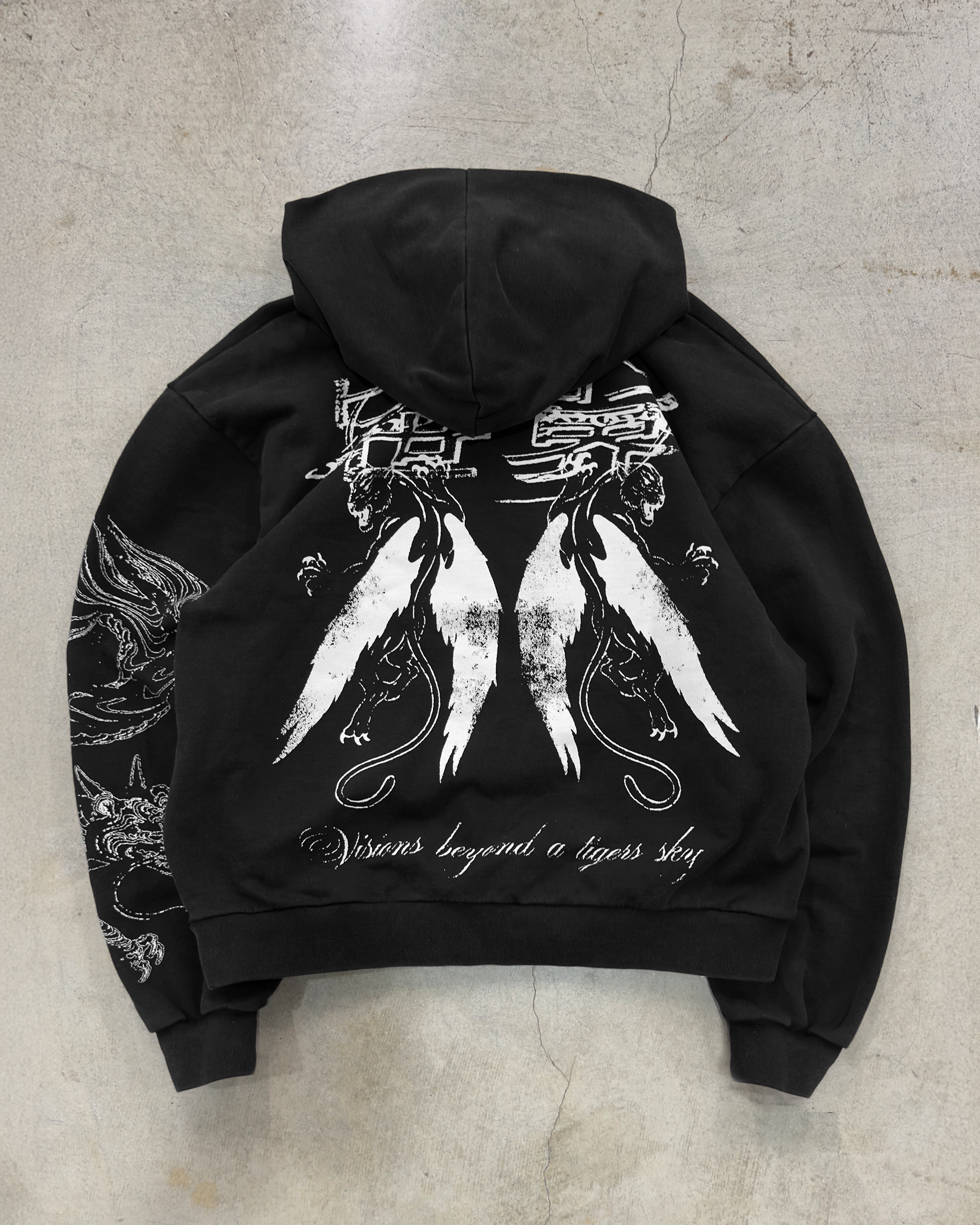 "TIGER SKY" HOODIE [JET BLACK]