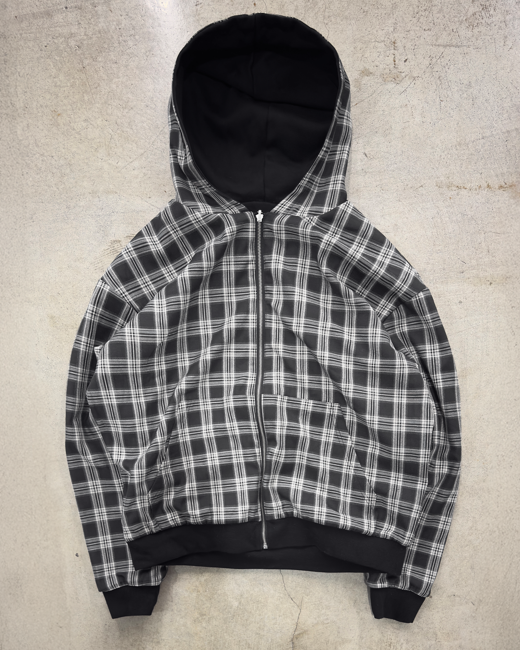 REVERSIBLE PLAID ZIP UP [JET BLACK)