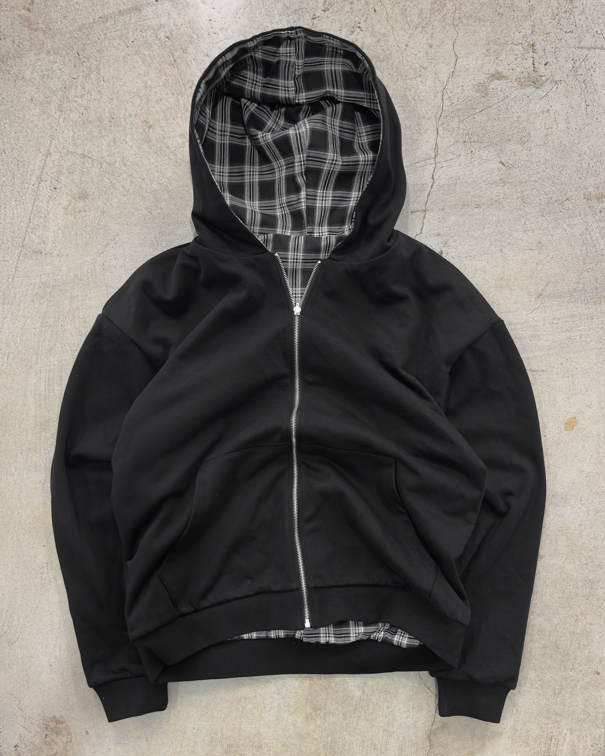 REVERSIBLE PLAID ZIP UP [JET BLACK)